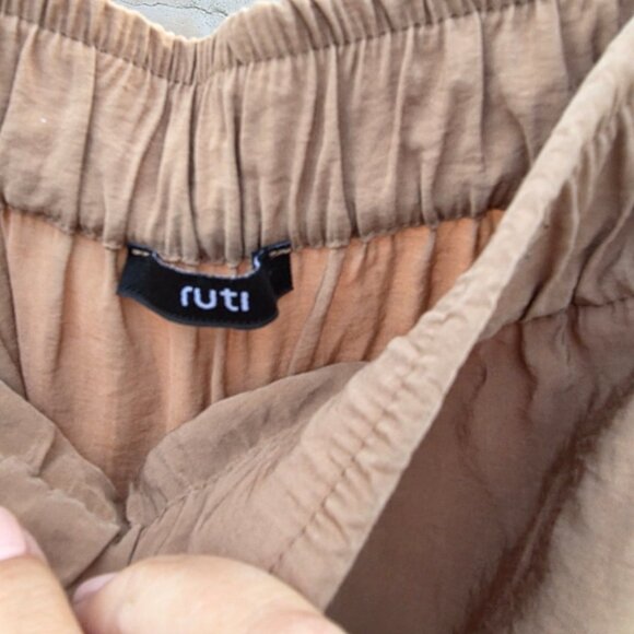 Ruti the Go To Skirt light brown - Picture 6 of 11